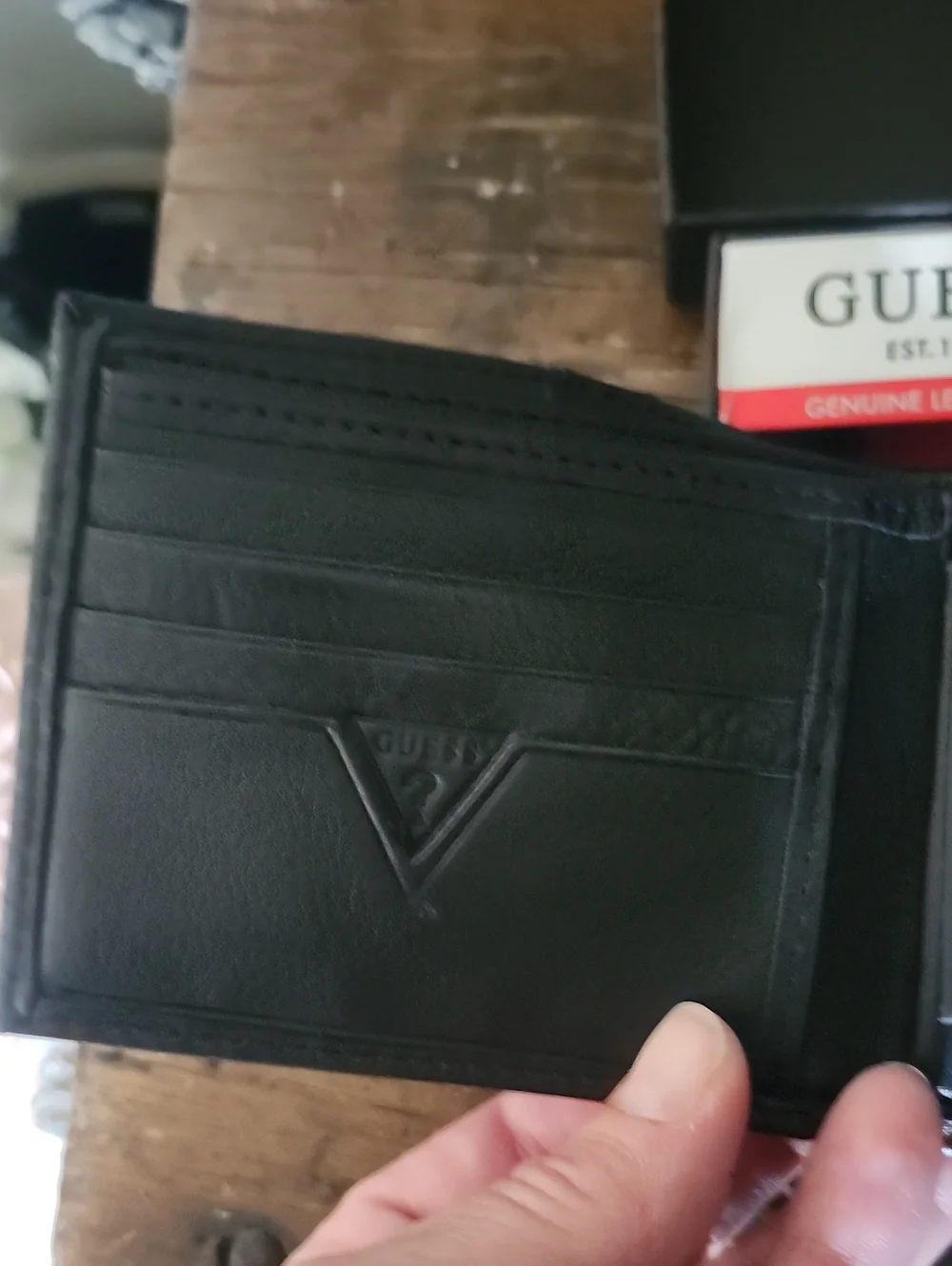 NIB Men's Guess Black Genuine Leather Bifold Wallet RFID Protection